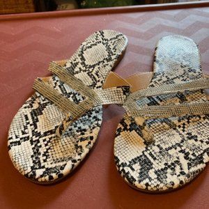 No name sandals
